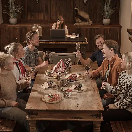 Goethehof 2* باد جاستاين